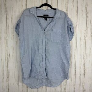 Tahari Sky Blue 100% linen Button-Up XL
